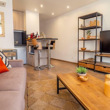 Tres Jolie Studio Au Pied Du Suquet Cannes Bagian luar foto
